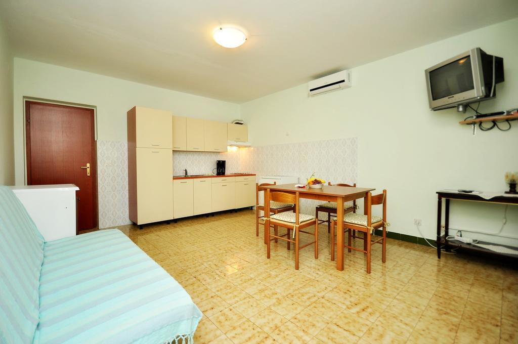 Apartments Ivan Duće 部屋 写真